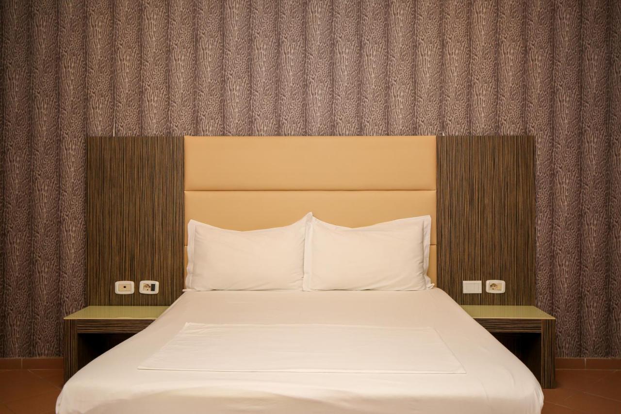 Hotel Aliko Vlorë 외부 사진