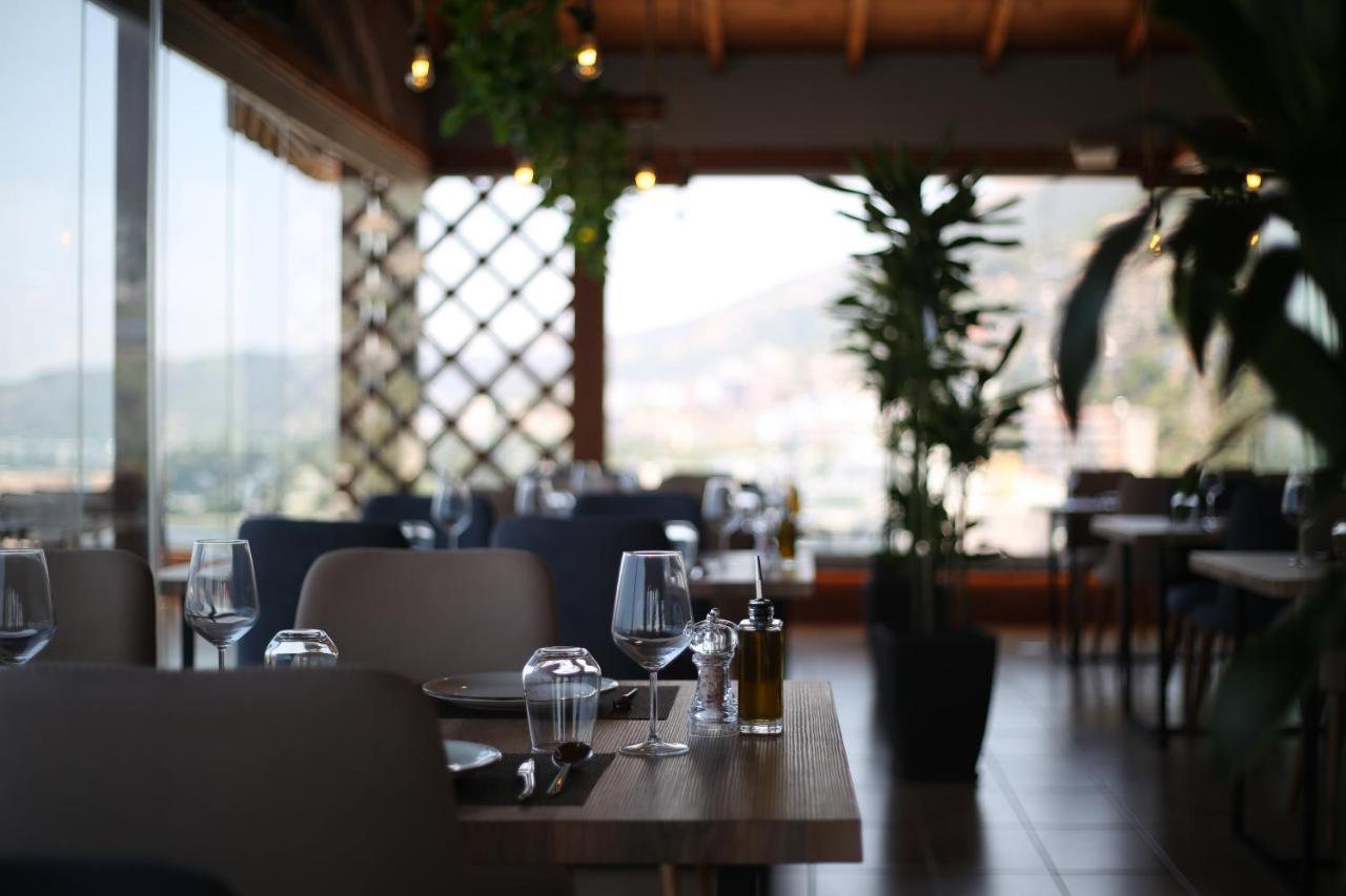 Hotel Aliko Vlorë 외부 사진